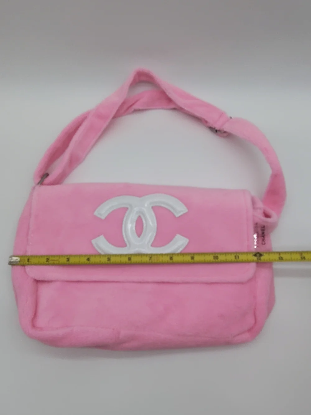 CHANEL Pink Beauté Précision Plush Bag Makeup Gift Collectible NIP GWP/VIP